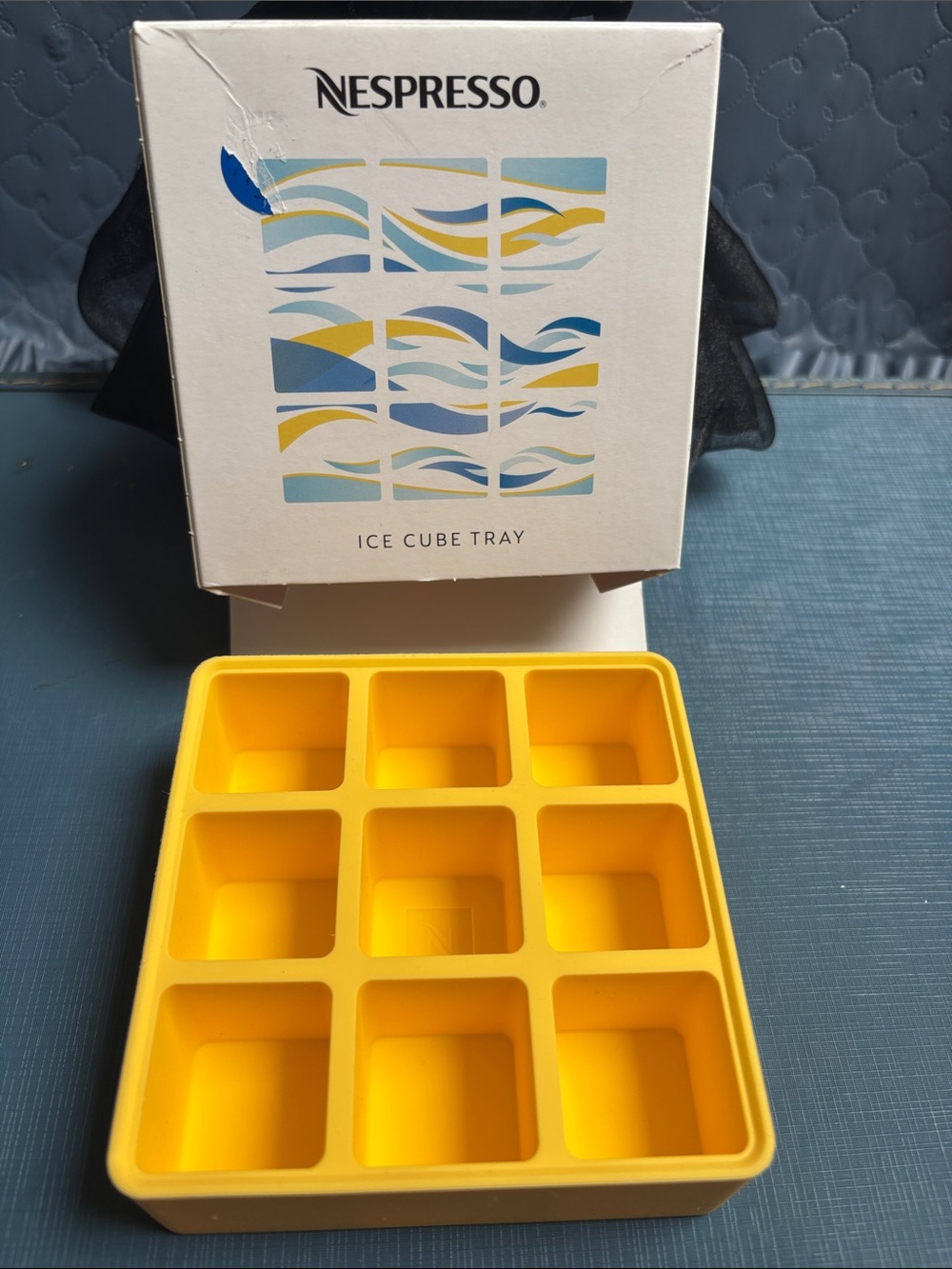 NESPRESSO Yellow Silicone Ice Cube Tray Designer Tomas Kral 9 Cubes New